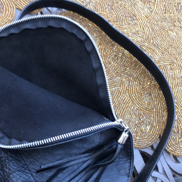 LAVORAZIONE Artigianale Italian Leather Crossbody Motorcycle Purse Fringe Zipper - Picture 5 of 13